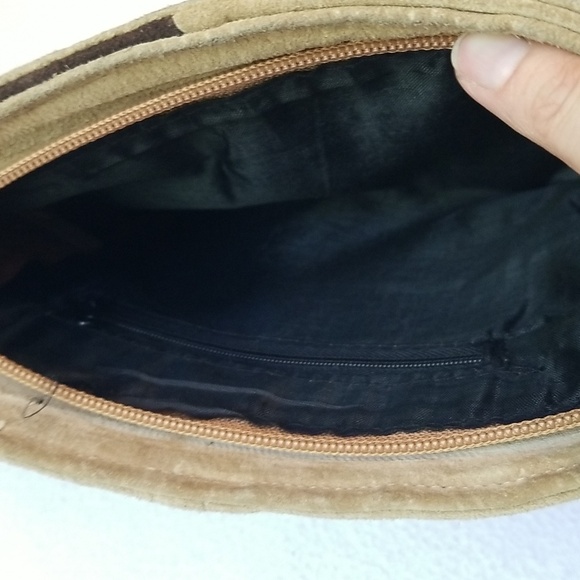 Fringe Two-Tone Faux Suede Shoulder Bag - Picture 5 of 6